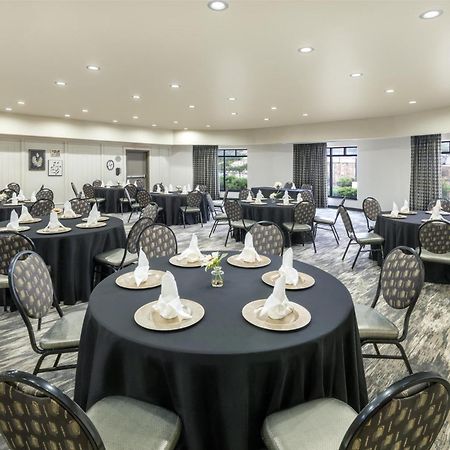 Best Western Premier Crown Chase Inn & Suites Denton Eksteriør billede